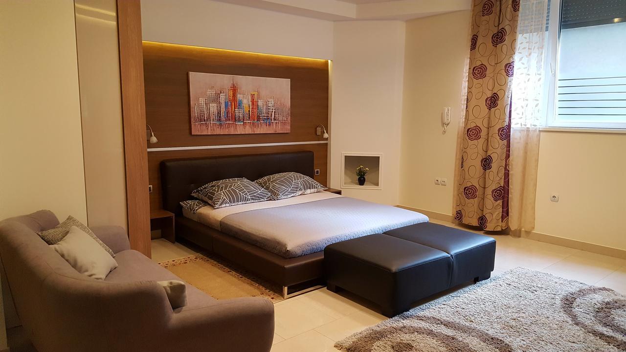 Centar Lux Vrsac Apartment Exterior photo
